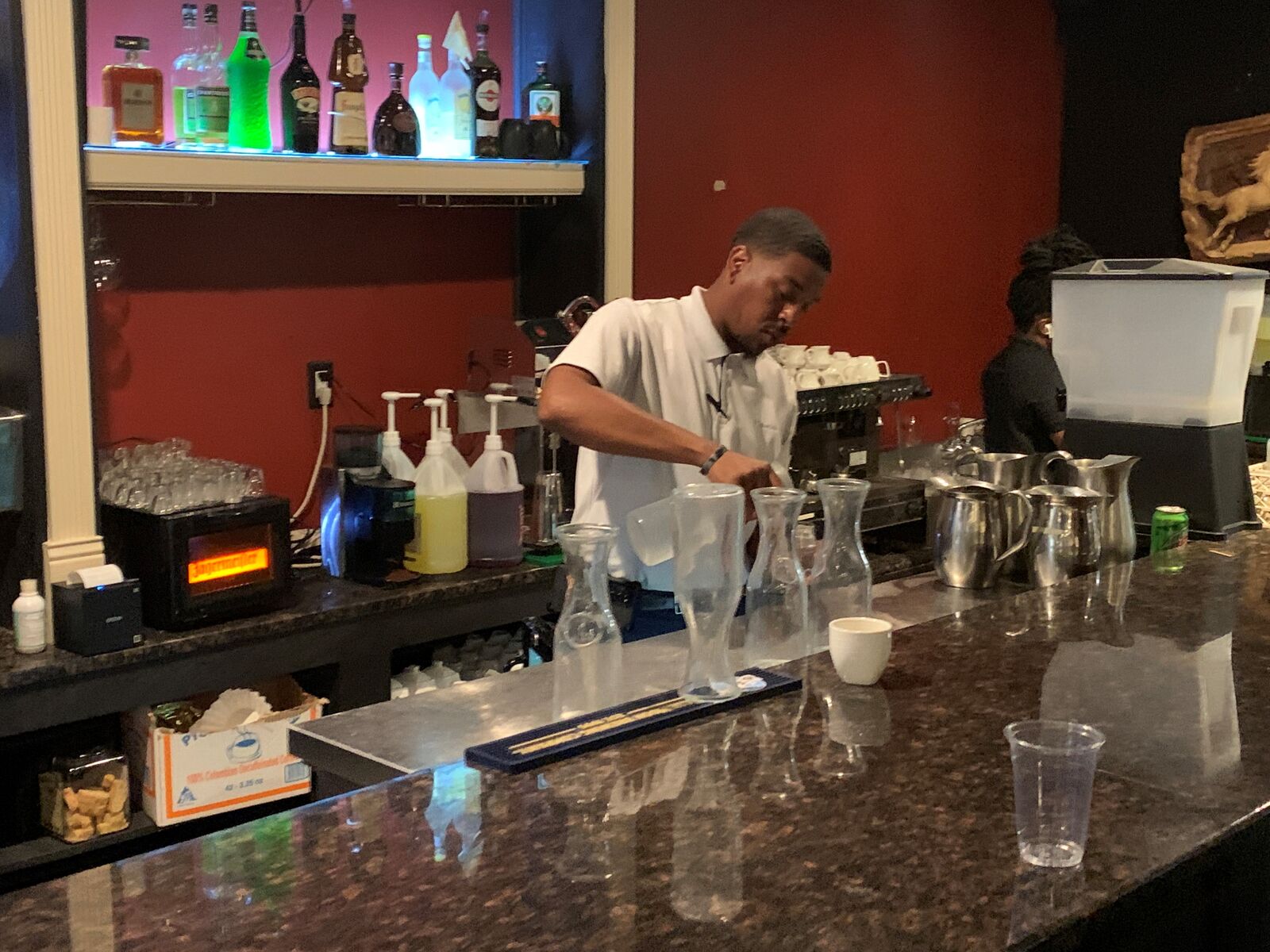 2833e1b8-4740-47f7-a53c-704ee427487d-employeeappreciation2