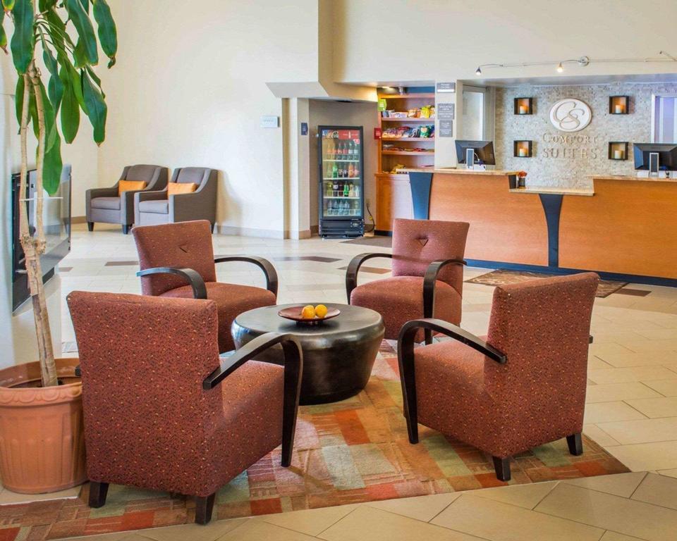 Comfort Inn and Suites